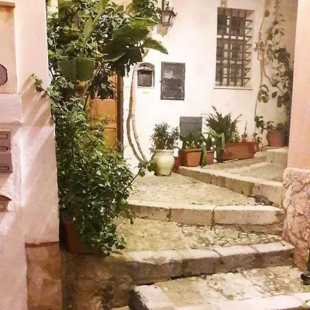 Il Principe Di Via Belmonte A *
