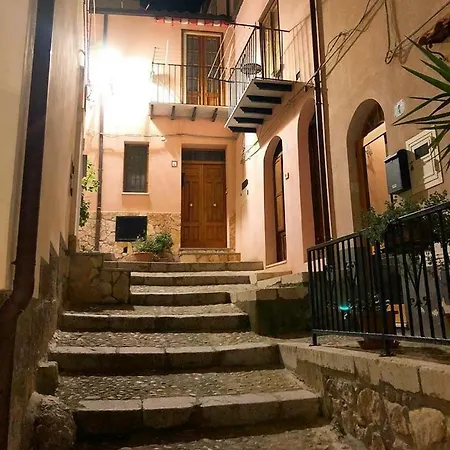 Il Principe Di Via Belmonte A